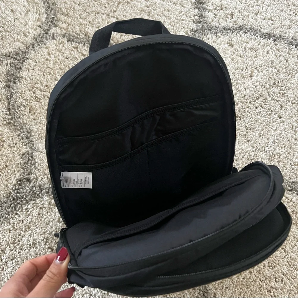 ✔️NWOT✔️ NIKE Air Max Bubble Backpack 17L